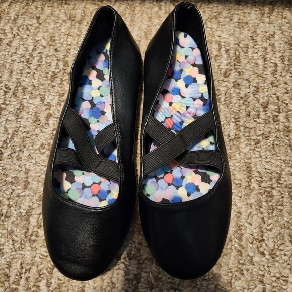 Girls Shoes - Picture 1 of 3